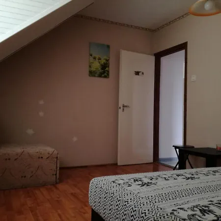 Negy Evszak Vendeghaz